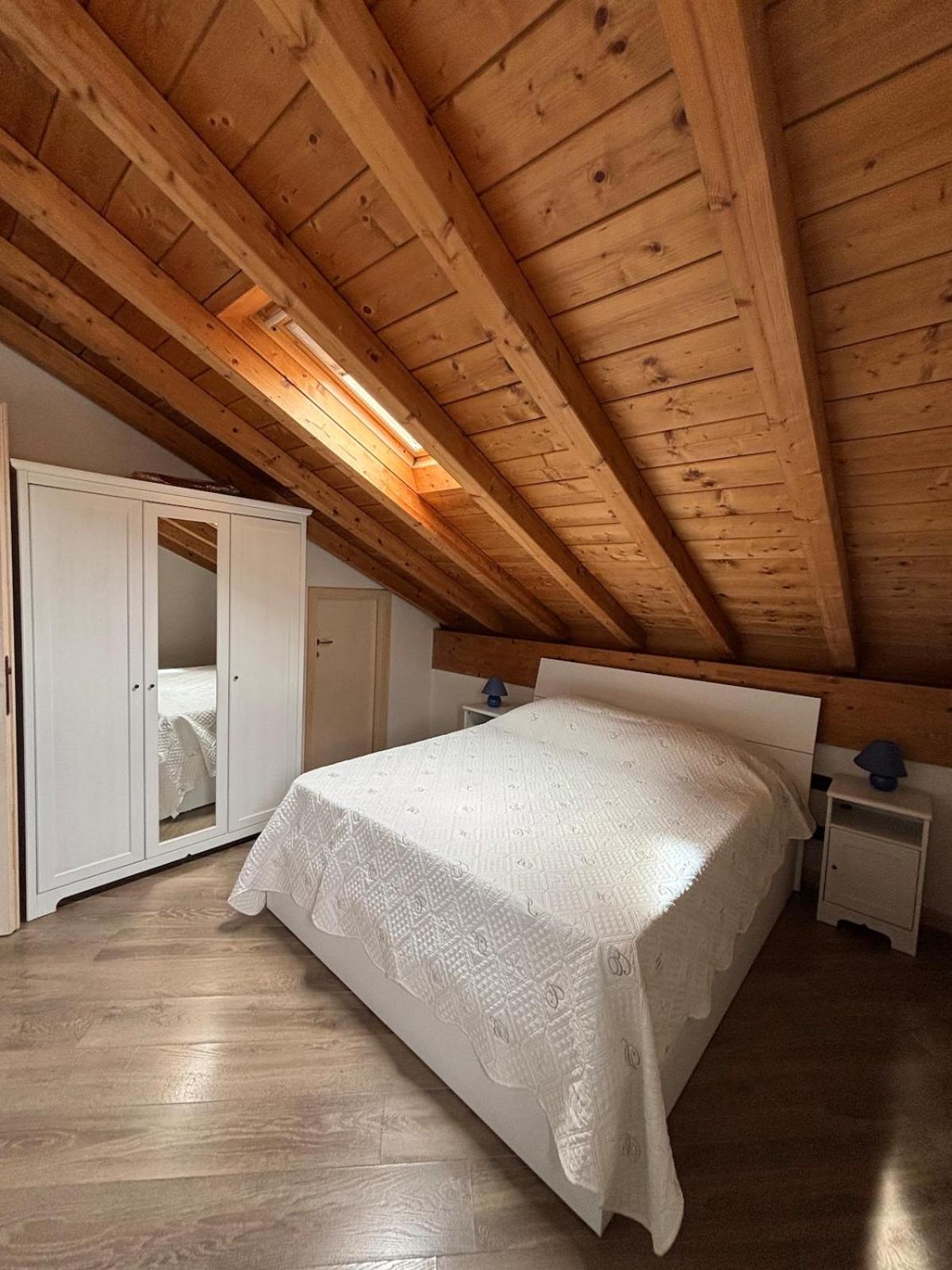 Apartment Largo IV Novembre San Fedele Intelvi Dış mekan fotoğraf